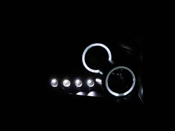 ANZO 2006-2008 Dodge Ram 1500 Projector Headlights w/ Halo Chrome image 3