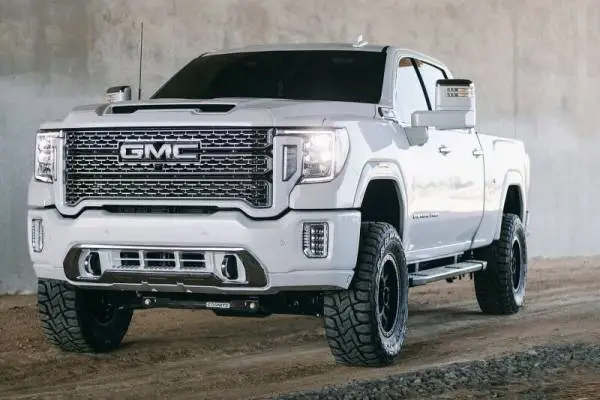 Cognito 20-24 Chevy/GMC Silv/Sierra 2500/3500 HD 2WD/4WD 4in Perf Lift Kit w/ Fox PSRR 2.0 Shocks image 2