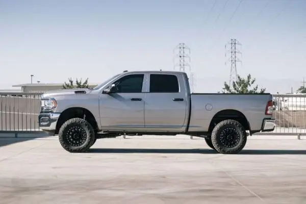 Cognito 14-24 RAM 2500 4WD 3in Performance Leveling Kit w/ Fox PS 2.0 IFP Shocks thumbnail 4