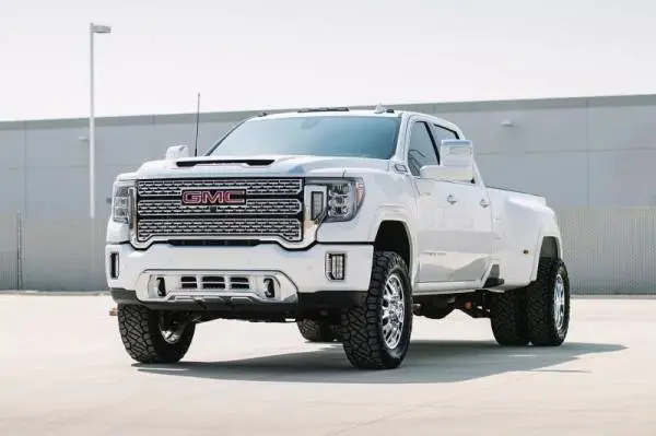 Cognito 20-24 Chevy Silv/Sierra 2500/3500HD 2WD/4WD 3in Elite Lvlng Kit w/ Fox 2.5 Elite Perf Series thumbnail 4