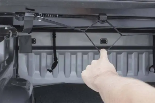 Access Toolbox 08-16 Ford Super Duty F-250 F-350 F-450 8ft Bed (Includes Dually) Roll-Up Cover thumbnail 5