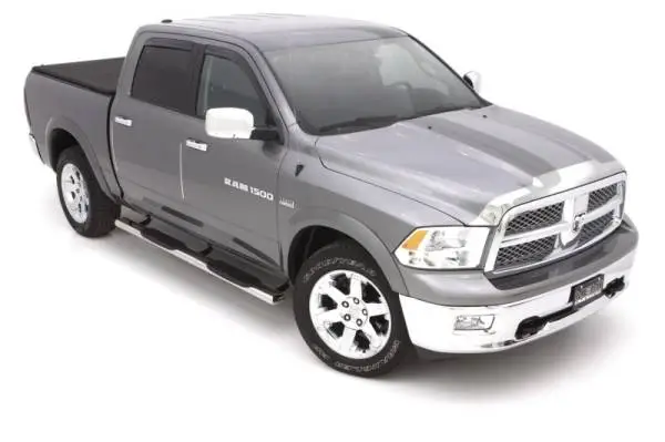 Lund 10-17 Dodge Ram 2500 Crew Cab 5in. Oval Straight SS Nerf Bars - Polished image 8