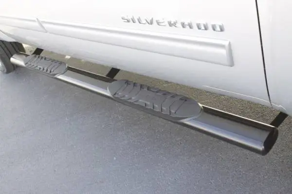 Lund 01-13 Chevy Silverado 1500 Crew Cab 5in. Oval Straight SS Nerf Bars - Polished thumbnail 6