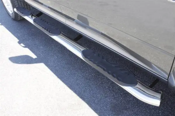 Lund 09-17 Dodge Ram 1500 Crew Cab (5.5ft. Bed) 5in. Oval WTW SS Nerf Bars - Polished image 6