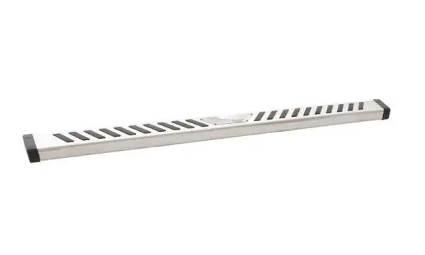 Lund 07-17 Chevy Silverado 1500 Crew Cab Summit Ridge 2.0 Running Boards - Stainless thumbnail 6