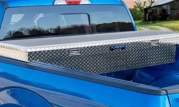 Lund 67-99 Chevy CK Challenger Tool Box - Brite thumbnail 2