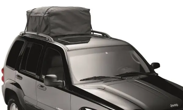 Lund Universal Soft Cargo Pack Standard 39in X 32in X 18in - Black thumbnail 4