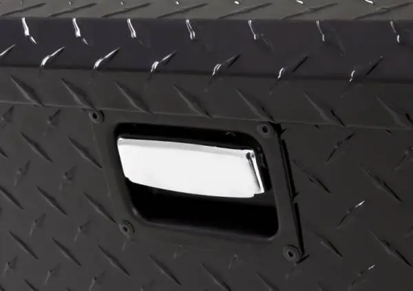 Lund 67-99 Chevy CK Ultima Single Lid Crossover Tool Box - Black thumbnail 4