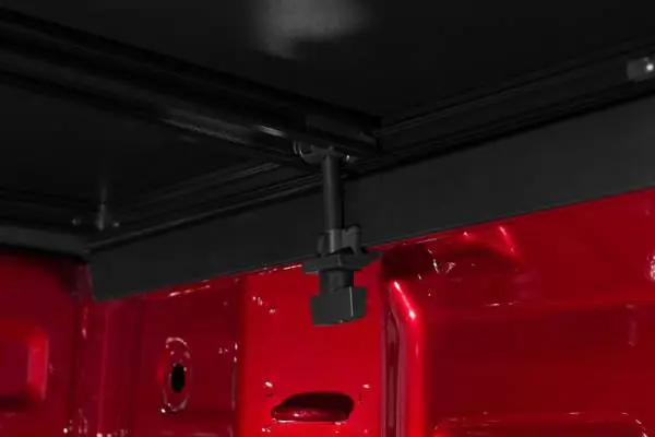 Lund 19-23 Chevrolet Silverado 1500 (5.5ft. Bed) Genesis Tri-Fold Tonneau Cover - Black thumbnail 3