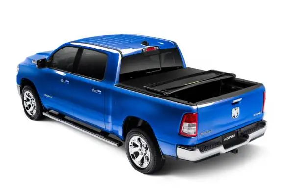 Lund 02-17 Dodge Ram 1500 (5.5ft. Bed) Genesis Elite Tri-Fold Tonneau Cover - Black thumbnail 7