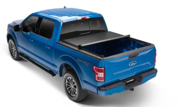 Lund 99-07 Ford F250/F350/F450 Super Duty (8ft bed) Genesis Roll Up Tonneau Cover - Black thumbnail 10