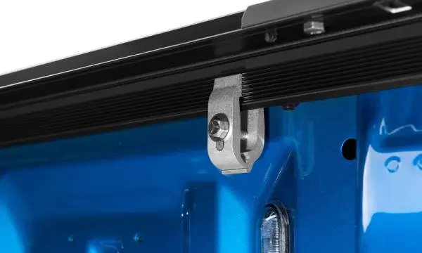Lund 02-17 Dodge Ram 1500 (6.5ft. Bed) Genesis Elite Roll Up Tonneau Cover - Black thumbnail 3