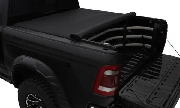 Lund 02-17 Dodge Ram 1500 (5.5ft. Bed) Genesis Elite Roll Up Tonneau Cover - Black thumbnail 9