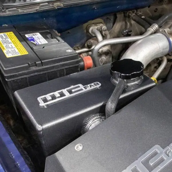 Wehrli 01-07 Chevrolet 6.6L LB7/LLY/LBZ Duramax OEM Placement Coolant Tank Kit - Gloss White thumbnail 5