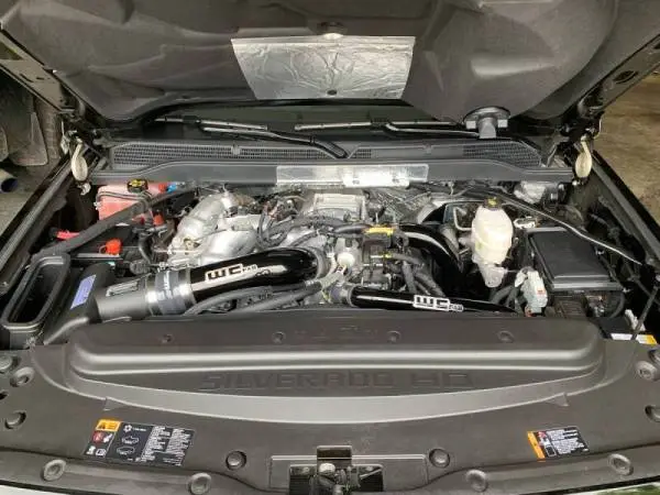 Wehrli 17-19 Chevrolet 6.6L L5P Duramax 4in Intake Pipe (Use w/OEM Air Box) - Gloss White thumbnail 5