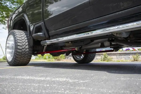 Wehrli 20-24 Chevy & GMC Duramax RCLB/CCSB/ECSB 60in. Traction Bar Kit - Candy Teal thumbnail 5