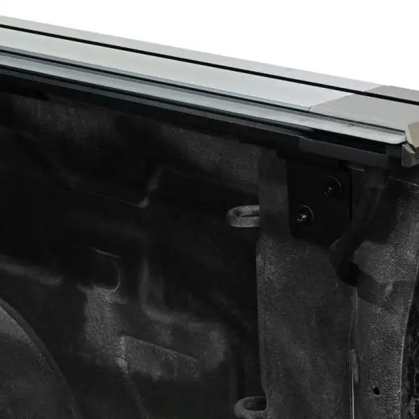 Westin 19-26 Chev/GMC Silverado/Sierra 1500 5ft 8in Bed Electric Retractable Tonneau Cover - Black image 13