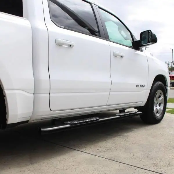 Westin 19-20 Ram 1500 Quad Cab (Excludes Ram 1500 Classic) PRO TRAXX 4 Oval Nerf Step Bars - Black image 5