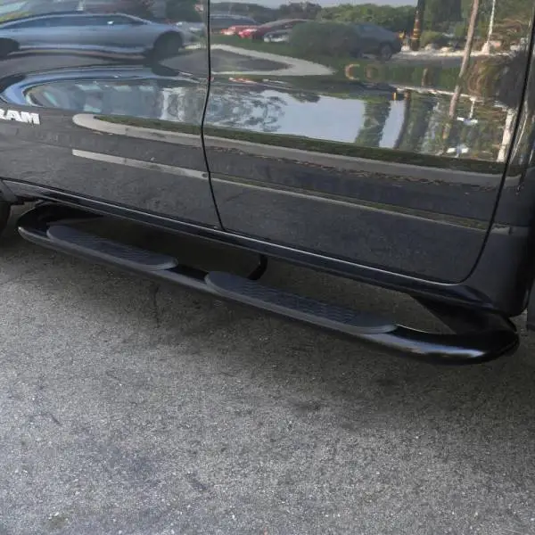 Westin 19-20 Dodge Ram 1500 Crew Cab Platinum 4 Oval Nerf Step Bars - Black image 4