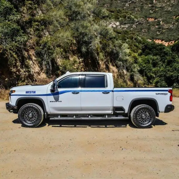 Westin 2020 Chevy Silverado 2500 Crew Cab (6.5ft Bed) R5 M-Series XD W2W Nerf Bars - Textured Black thumbnail 8
