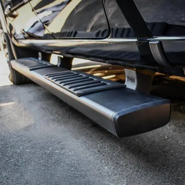Westin 19-22 Chevrolet Silverado 1500 DC (Excl. 2019 LD/Limited) R7 Nerf Step Bars - Black thumbnail 4
