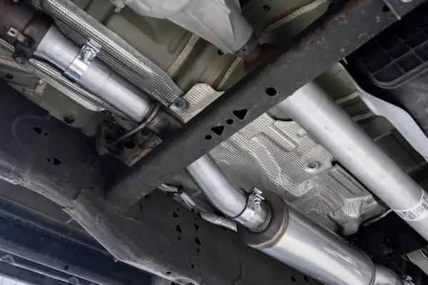 MBRP 2021+ Chevy Tahoe / GMC Yukon T304 SS 3in Cat-Back Dual Split Exhaust w/ Quad Carbon Fiber Tips thumbnail 2