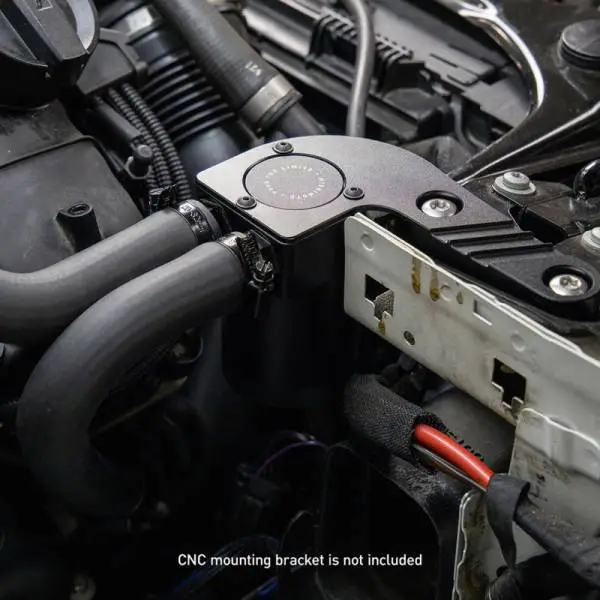 Mishimoto Parallel Port Universal Baffled Oil Catch Can image 6