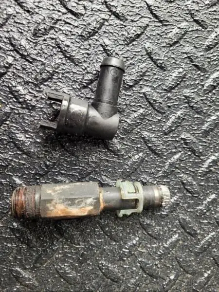 Mishimoto 2007.5+ Ram 6.7L Cummins Top Heater Hose Upgrade thumbnail 20