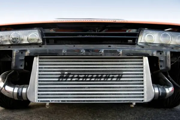 Mishimoto Universal Silver M Line Bar & Plate Intercooler thumbnail 13