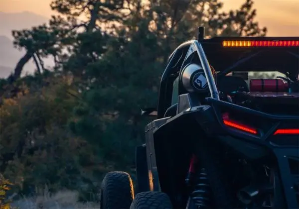 Rigid Industries 28in Chase Light Bar Universal - Rear Facing 27 Mode 5 Color LED Light Bar thumbnail 6