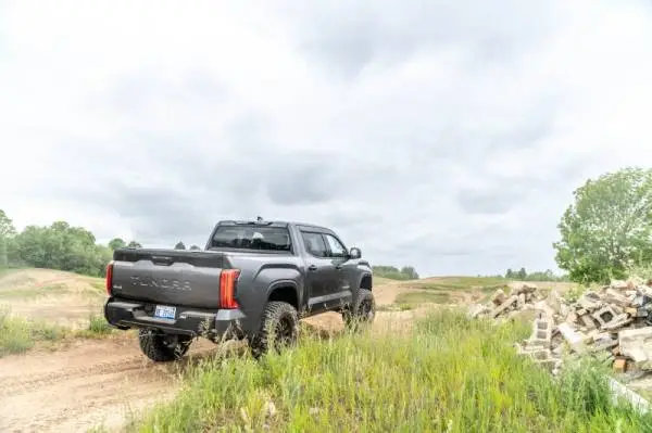 Extang 09-18 Dodge Ram / 19-23 Classic 1500 5.7ft. Bed Endure ALX thumbnail 28