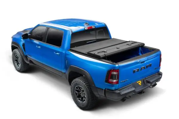 Extang 19-23 Dodge Ram w/RamBox New Body (5ft. 7in. Bed) Solid Fold ALX thumbnail 3