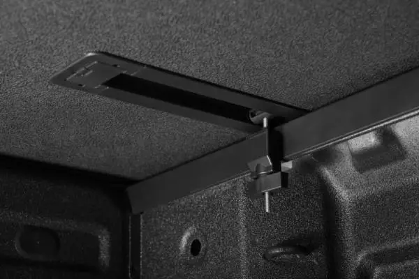 Extang 20-23 Chevy/GMC Silverado/Sierra 2500/3500HD (8ft. 2in. Bed) Solid Fold ALX thumbnail 9