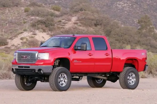 Fabtech 07-08 GM C/K2500HD 8in Perf Sys w/Perf Shks thumbnail 3