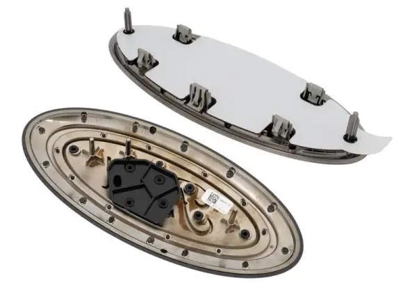 Ford Racing 18-23 F-150 Black Oval Kit w/o Camera image 7