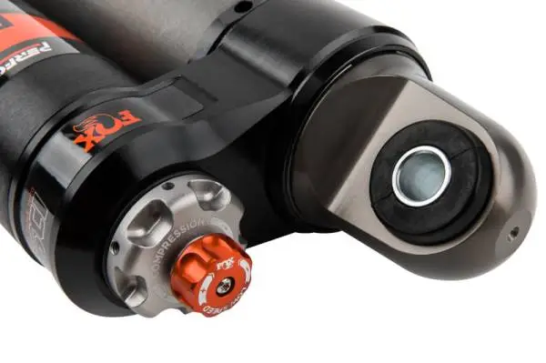 Fox 20-Up GM 2500/3500 Performance Elite Series 2.5 Rear Adjustable Shocks 0-1in Lift image 3