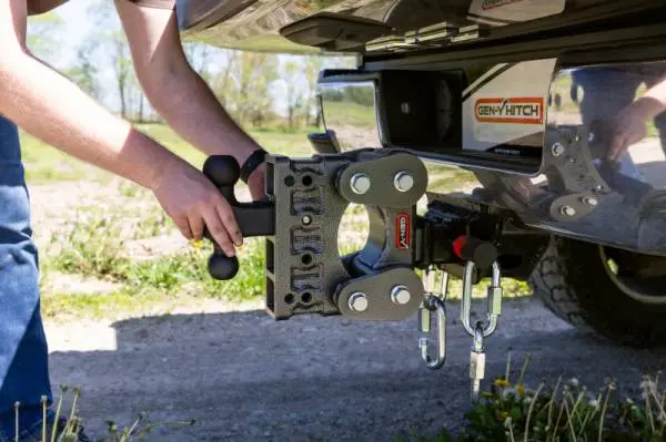 Gen-Y The Boss Torsion-Flex Pintle Plate 2in Shank 5.5in Drop 1.7K TW 16K Hitch image 4