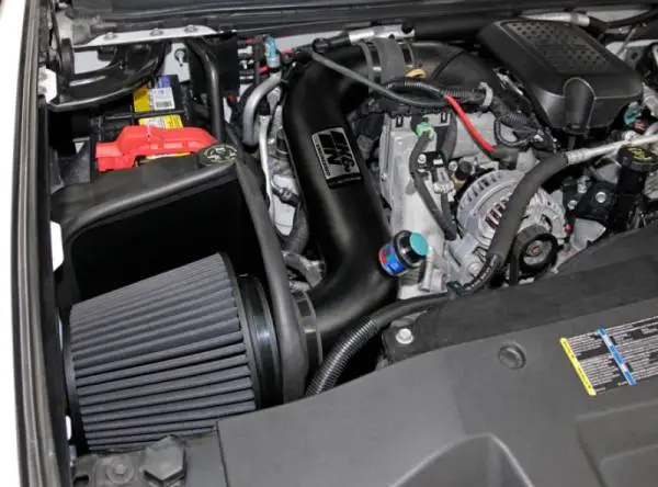 K&N 07-10 GMC Sierra 2500/3500 6.6L V8 Blackhawk Performance Intake Kit thumbnail 18
