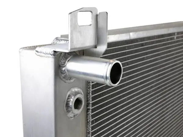 aFe BladeRunner Street Series Tube & Fin Aluminum Radiator 09-13 GM Gas Trucks 5.3L V8 thumbnail 4