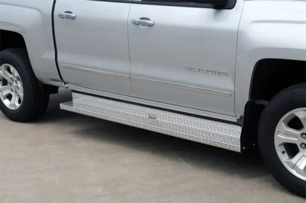 Deezee 09-21 Chevrolet/GMC Express/Savanah Running Board Cab Section Brite-Tread Aluminum image 5