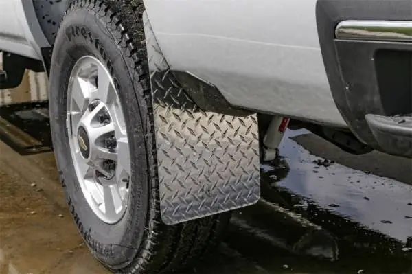 Deezee Universal Flaps Brite-Tread Universal 11x19 Notched (Blk) thumbnail 3