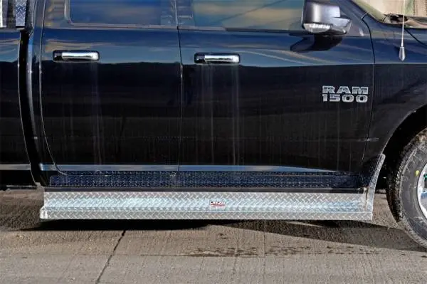 Deezee 13-23 Dodge Ram Running Board RegCab Section Brite-Tread Aluminum image 3