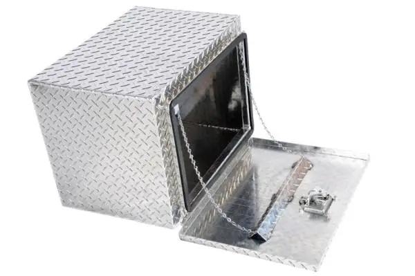 Deezee Universal Tool Box - Specialty Underbed BT Alum 24X18X18 image 4