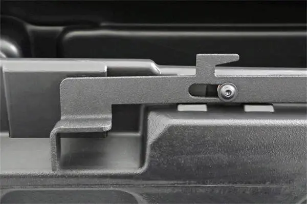 Deezee Universal Tool Box - Specialty Crossover Toolbox Plastic Full Size thumbnail 5