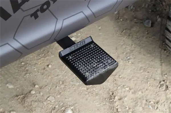 Deezee 19-23 Dodge/Ram Ram Side Box Step 6 1/2Ft Bed thumbnail 3