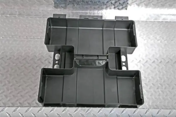 Deezee Universal Tool Box - Red Crossover - Single Lid BT Alum thumbnail 12