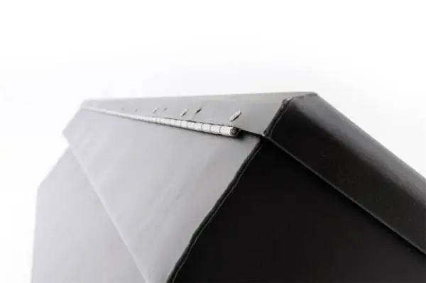 Deezee Universal Tool Box - Hardware Crossover - Single Lid Black thumbnail 4