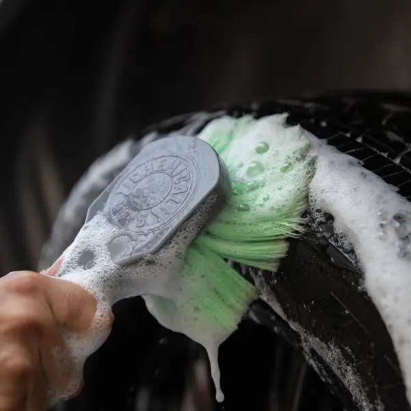 Chemical Guys Wheelie Wheel & Tire Brush thumbnail 7