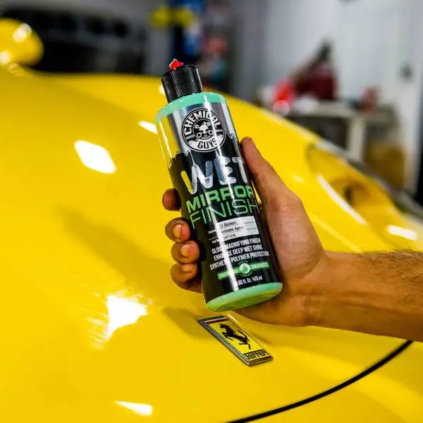 Chemical Guys Wet Mirror Finish Ultra Slick Gloss Magnifier - 16oz image 4