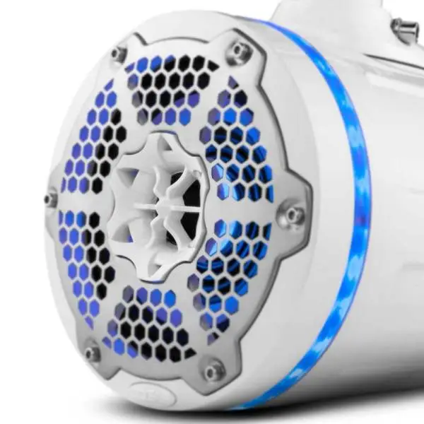DS18 Tower Speakers 6.5in 1in Driver 150 Watts RMS w/ RGB LED Lights White image 9